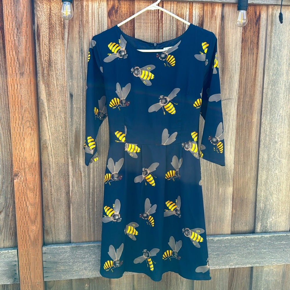 LA Soul navy dress with bumblebees. Lined. Size M.